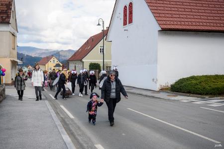 PUST (57 of 140)